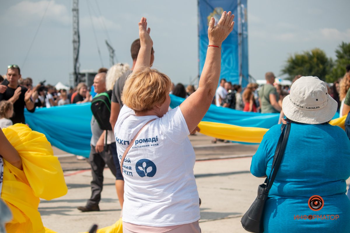 В Днепропетровской области авиашоу «Вільне небо»-2021 собрало 30 тысяч зрителей 9