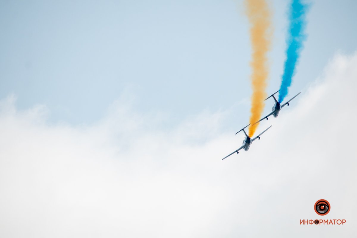 В Днепропетровской области авиашоу «Вільне небо»-2021 собрало 30 тысяч зрителей 25