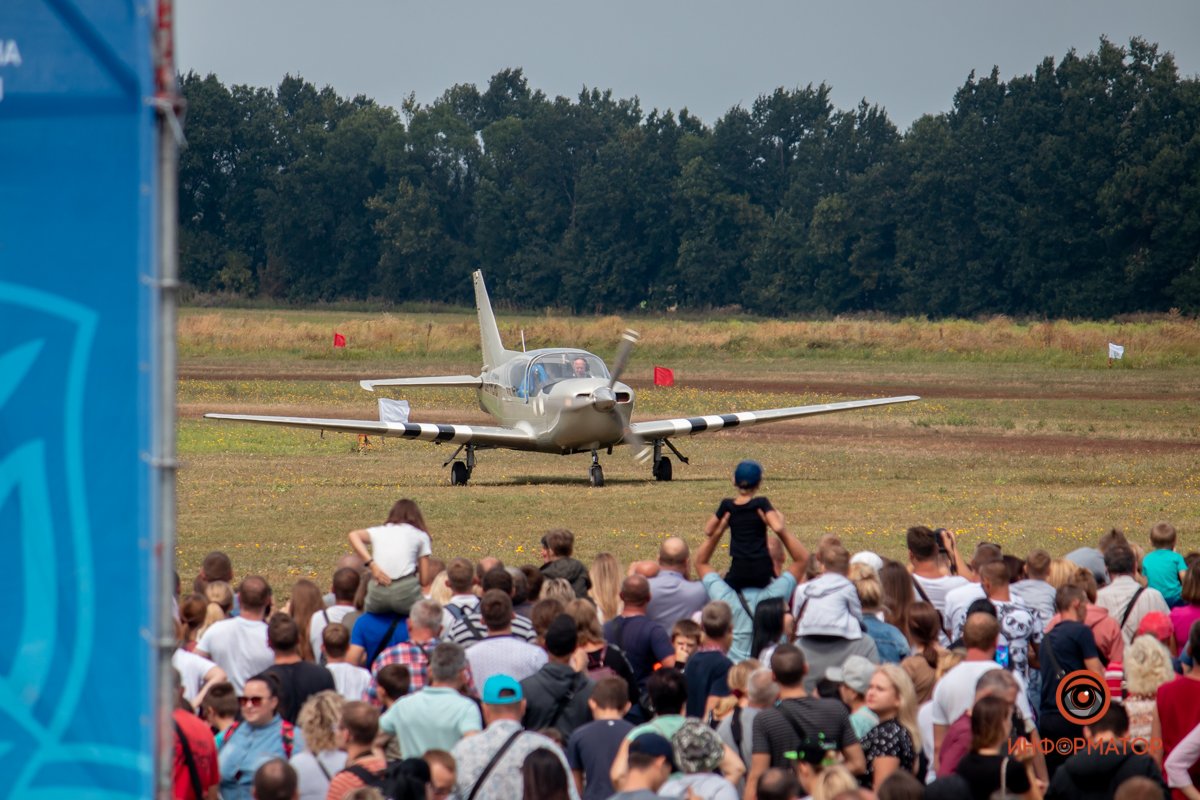 В Днепропетровской области авиашоу «Вільне небо»-2021 собрало 30 тысяч зрителей 33