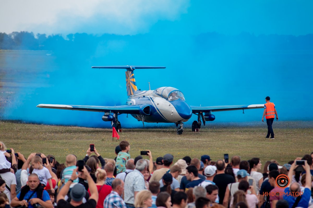 В Днепропетровской области авиашоу «Вільне небо»-2021 собрало 30 тысяч зрителей 36