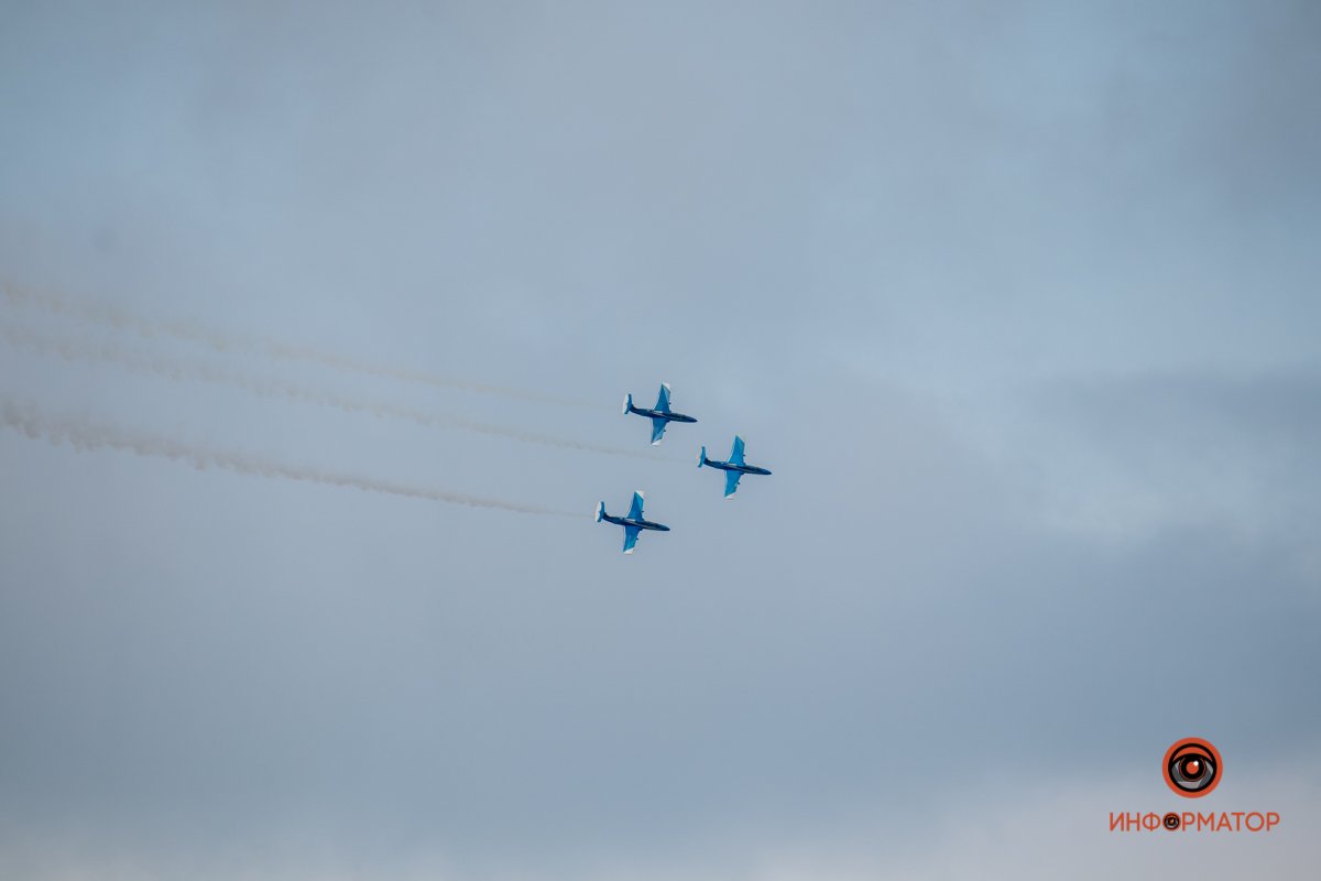 В Днепропетровской области авиашоу «Вільне небо»-2021 собрало 30 тысяч зрителей 43