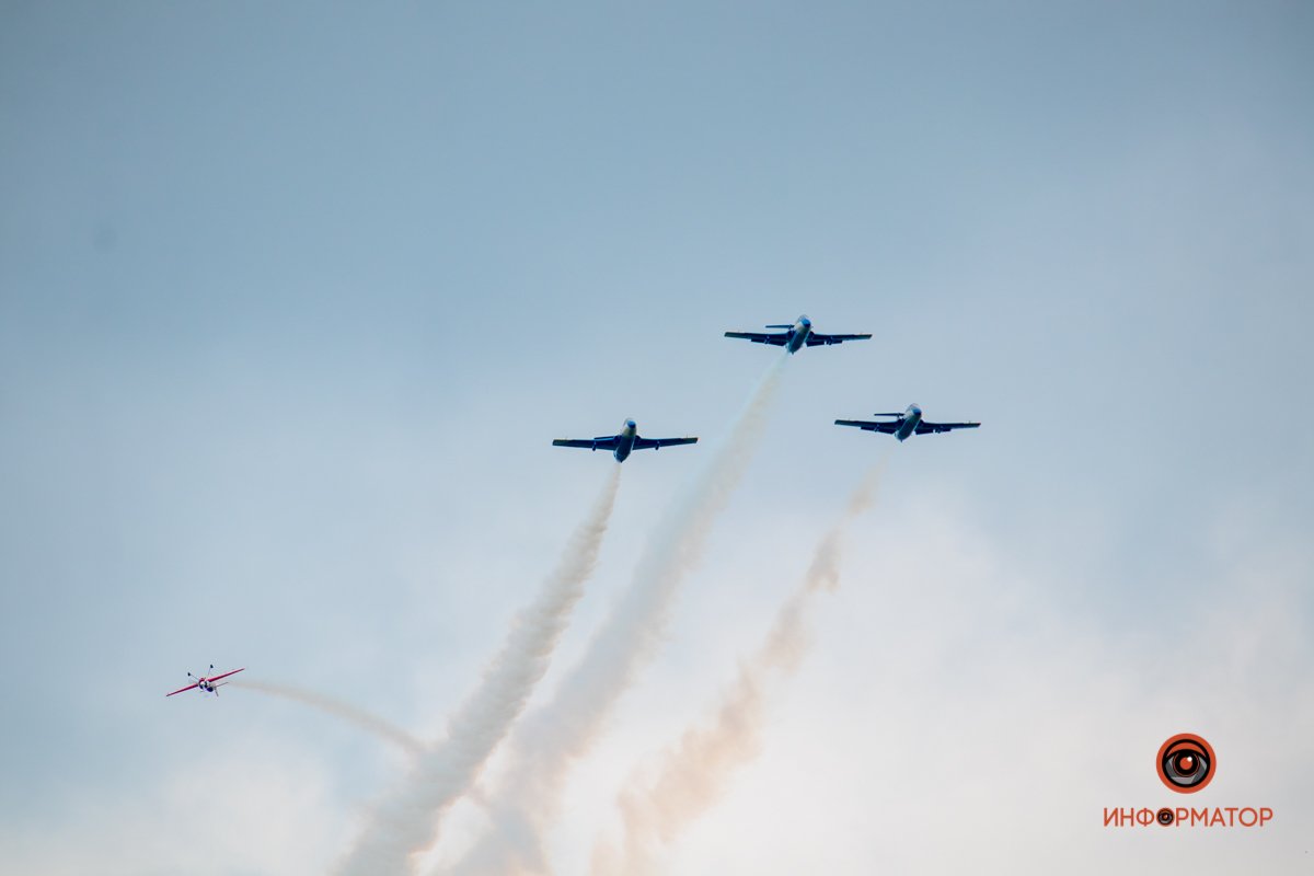 В Днепропетровской области авиашоу «Вільне небо»-2021 собрало 30 тысяч зрителей 45