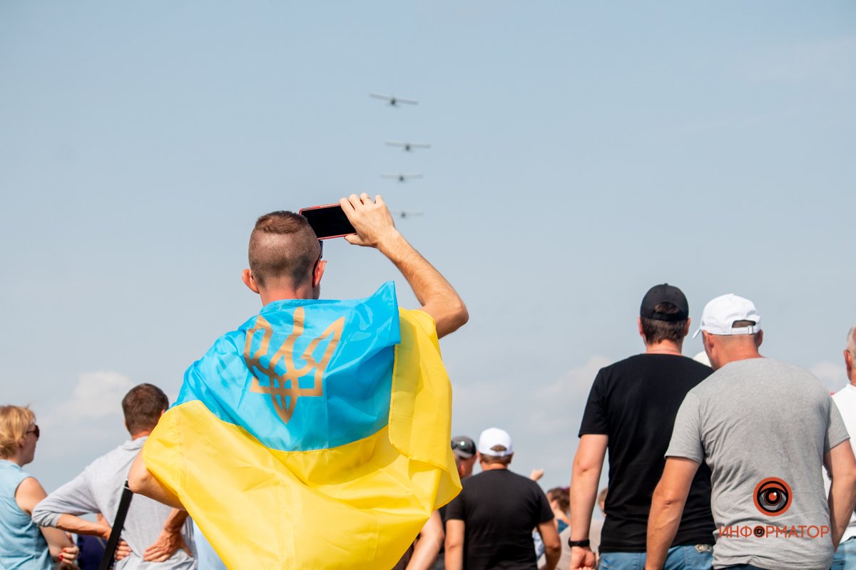 В Днепропетровской области авиашоу «Вільне небо»-2021 собрало 30 тысяч зрителей 72
