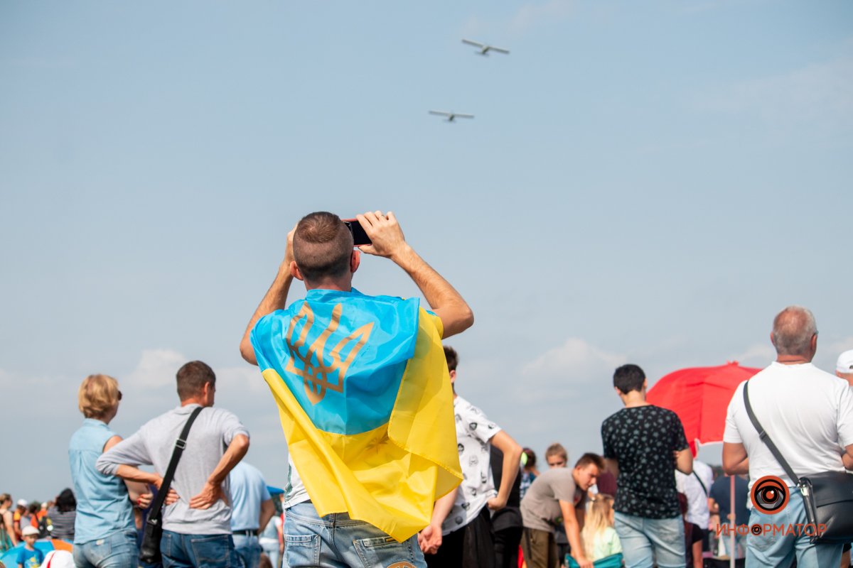 В Днепропетровской области авиашоу «Вільне небо»-2021 собрало 30 тысяч зрителей 75