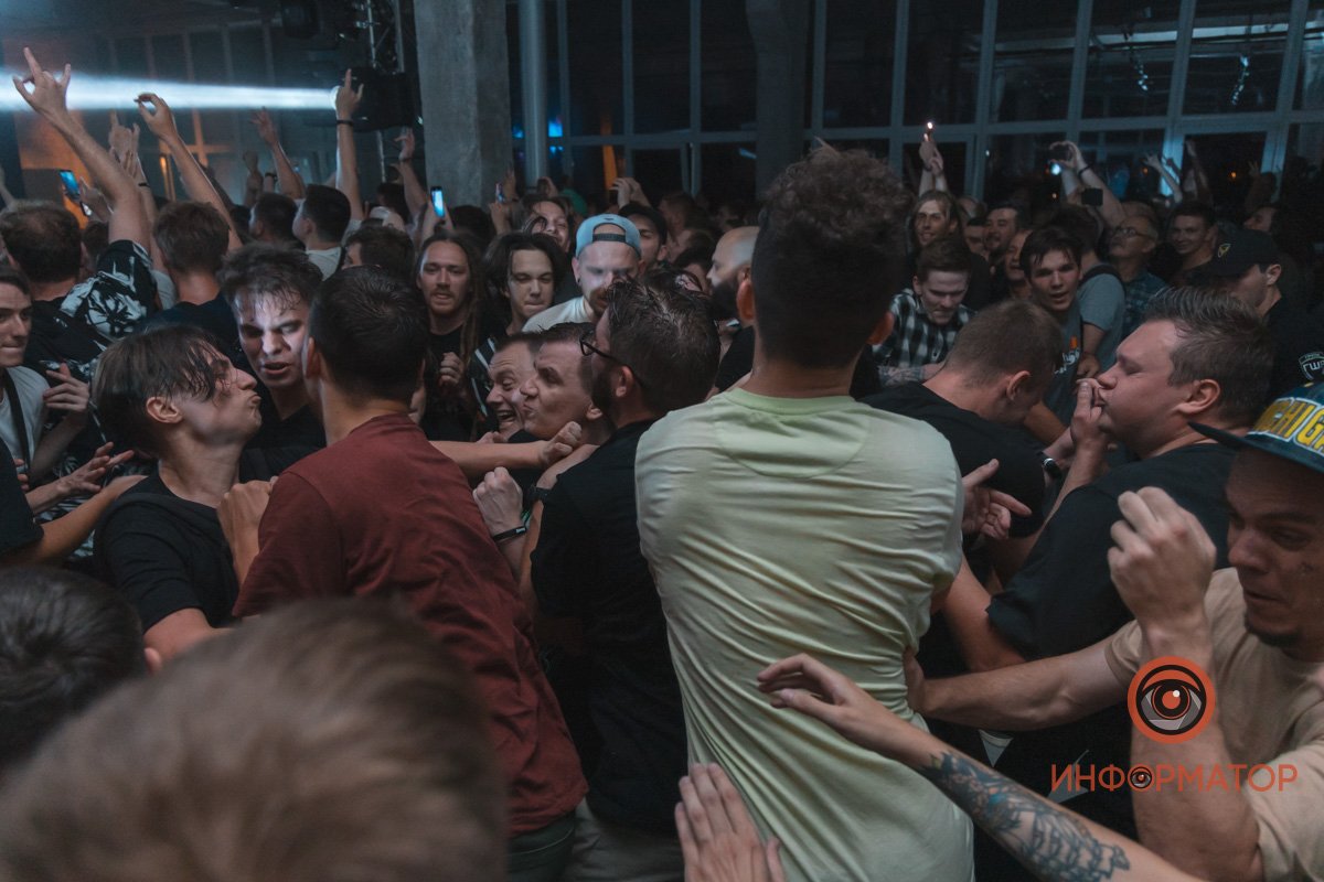 Что тут происходит?