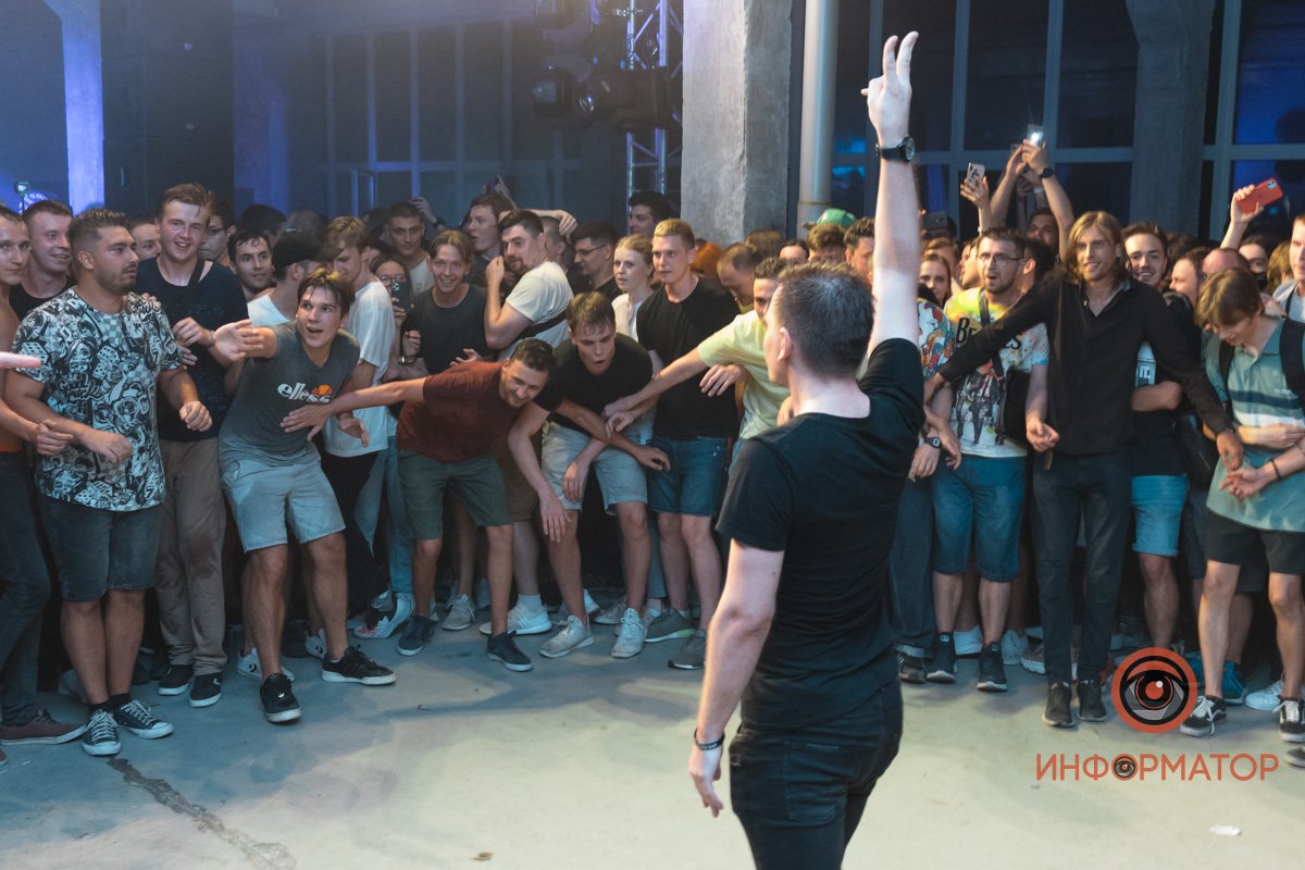 Станьте в круг