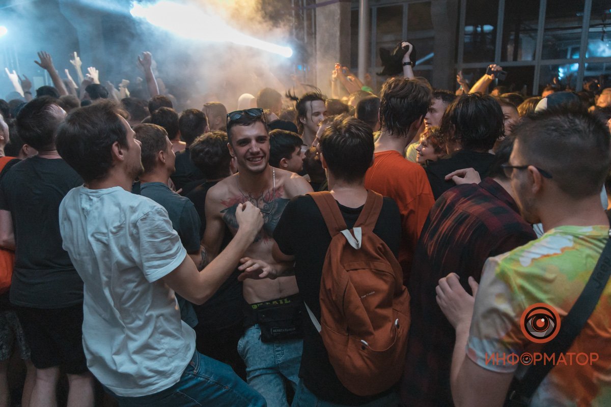 Что-то недоброе затеял 