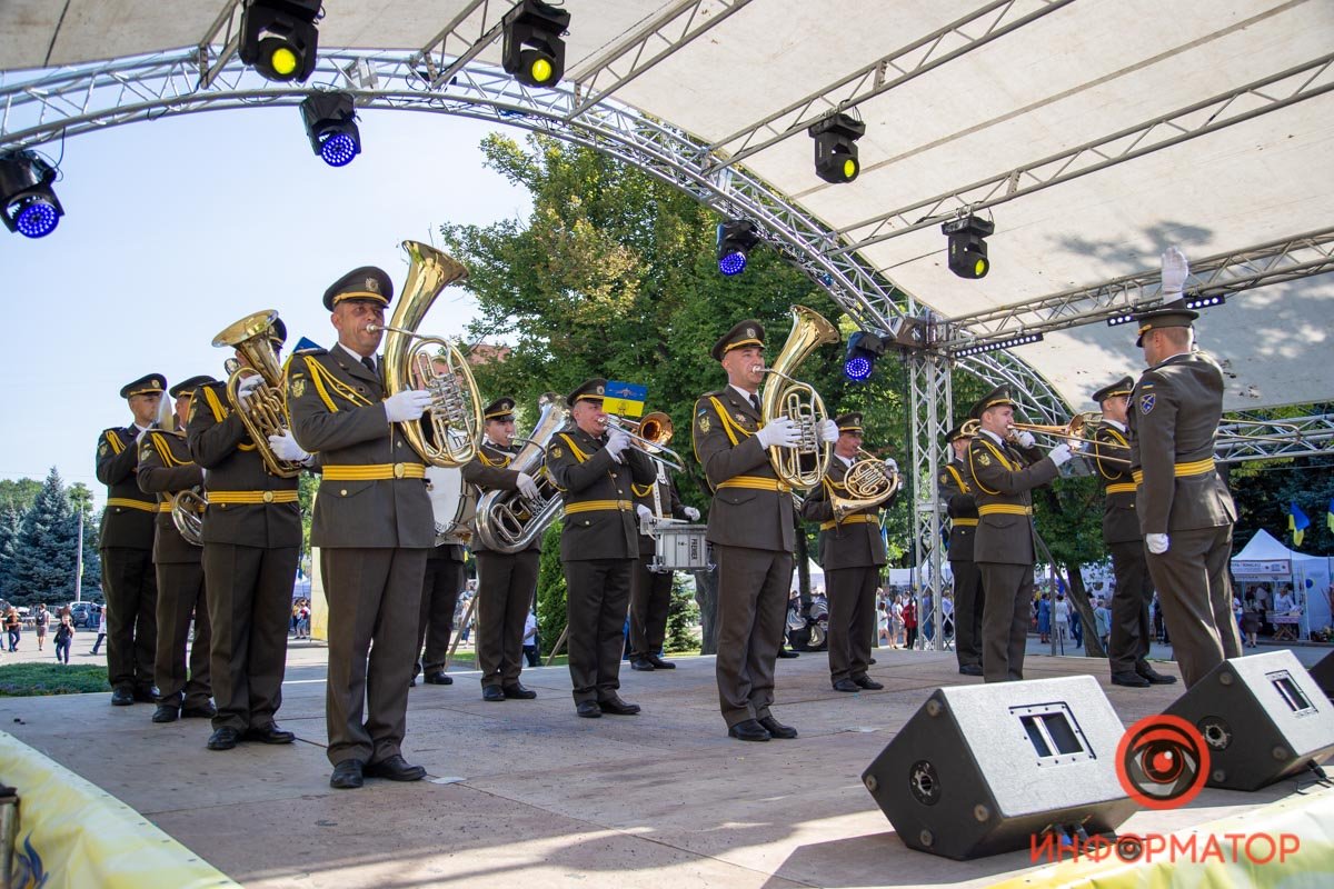 Маэстро, музыку! Маэстро, музыку!