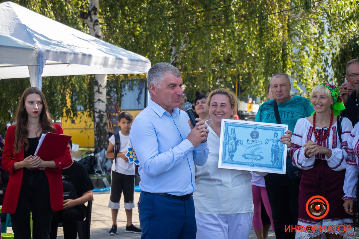 Организаторами рекорда выступили представители Межевской ОТГ