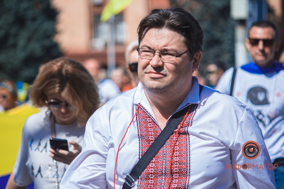 Вышиванка объединяет