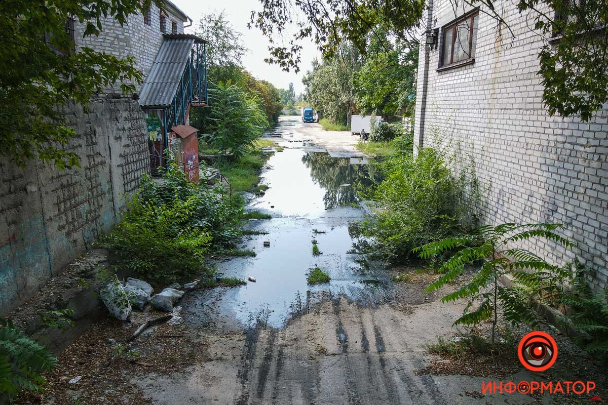 На Каштановой прорвало канализацию