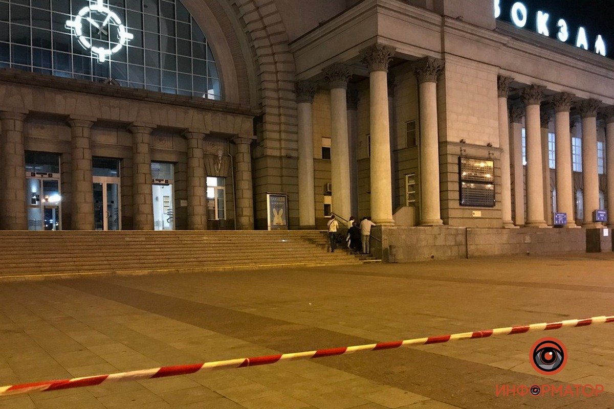 Движение поездов не останавливалось Движение поездов не останавливалось