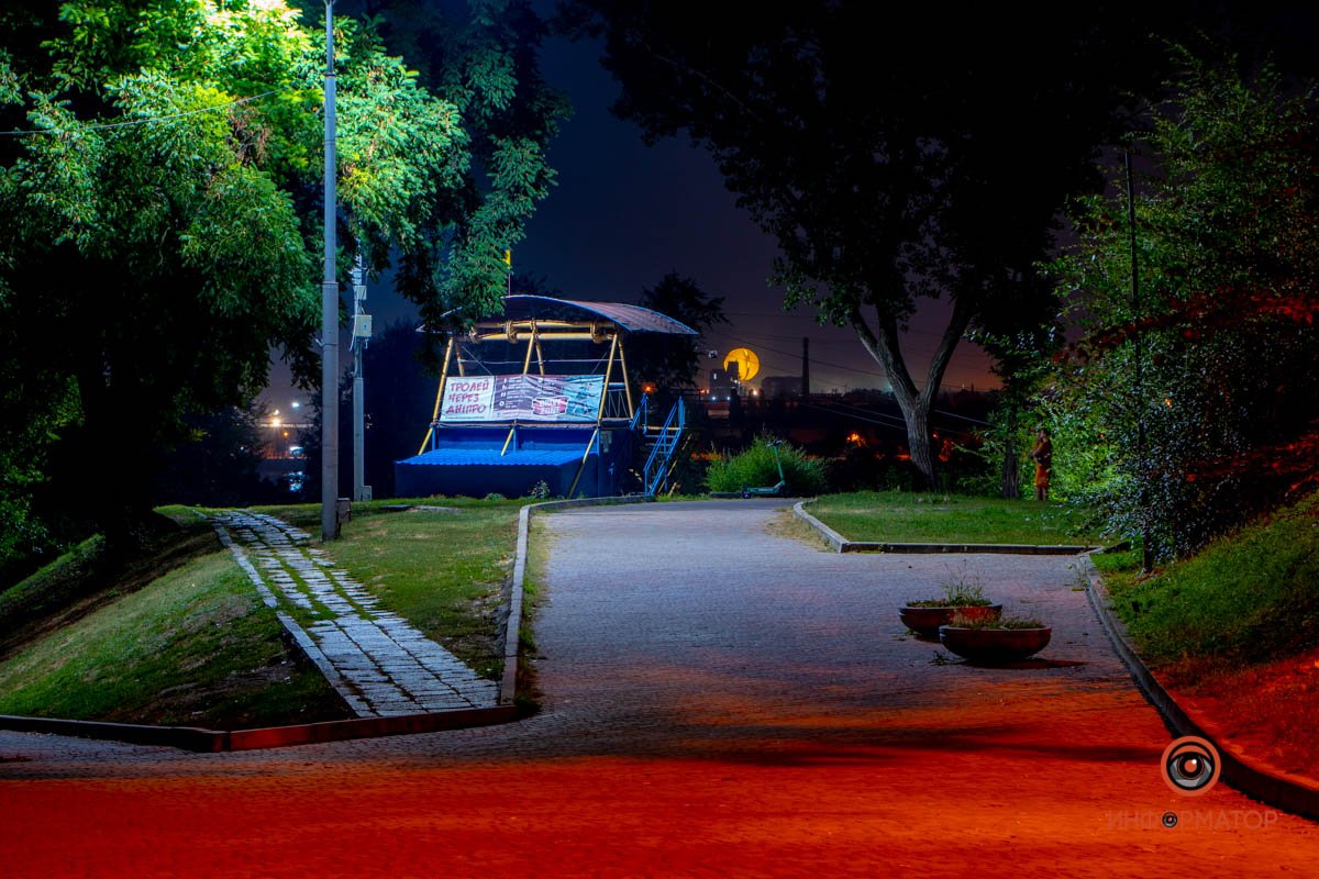 "Липовый" рассвет в Днепре 