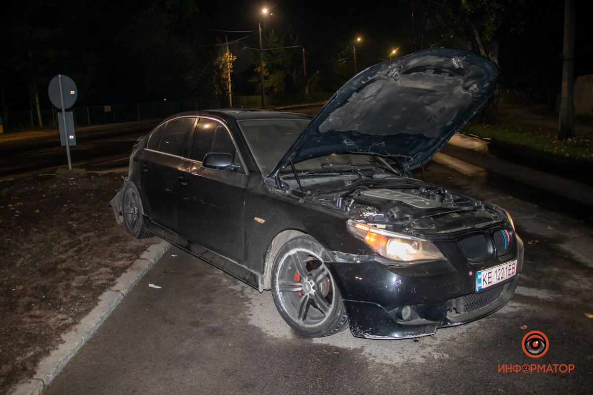 BMW - вид спереди BMW - вид спереди