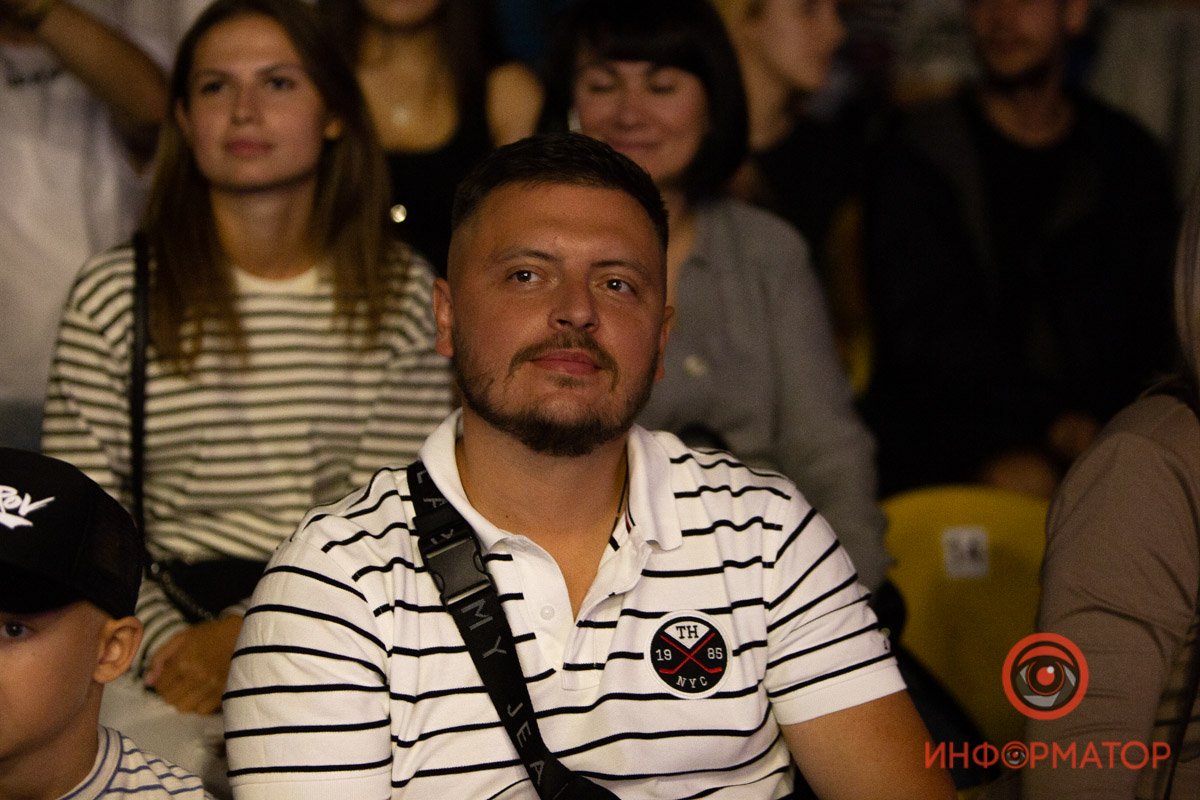 В Днепре выступил Артем Пивоваров: как это было 2
