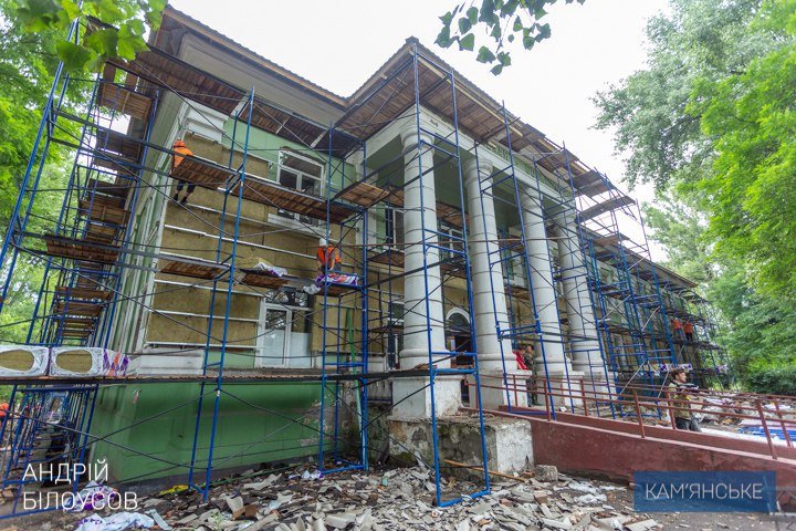 Ежегодно по инициативе городского головы Андрея Белоусова в дни празднования Дня города в Каменском, помимо проведения развлекательных мероприятий, открывают новые инфраструктурные объектыЕжегодно по инициативе городского головы Андрея Белоусова в дни празднования Дня города в Каменском, помимо проведения развлекательных мероприятий, открывают новые инфраструктурные объекты