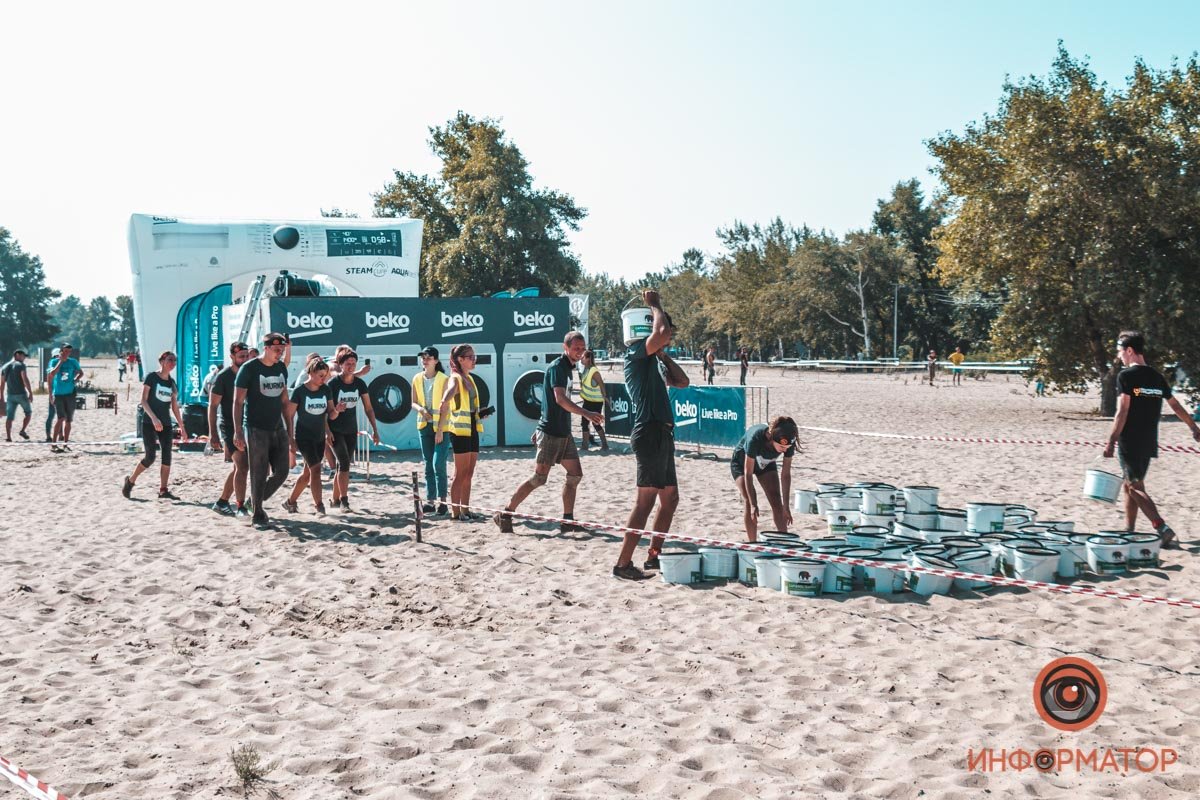 Все трудности по плечу Все трудности по плечу