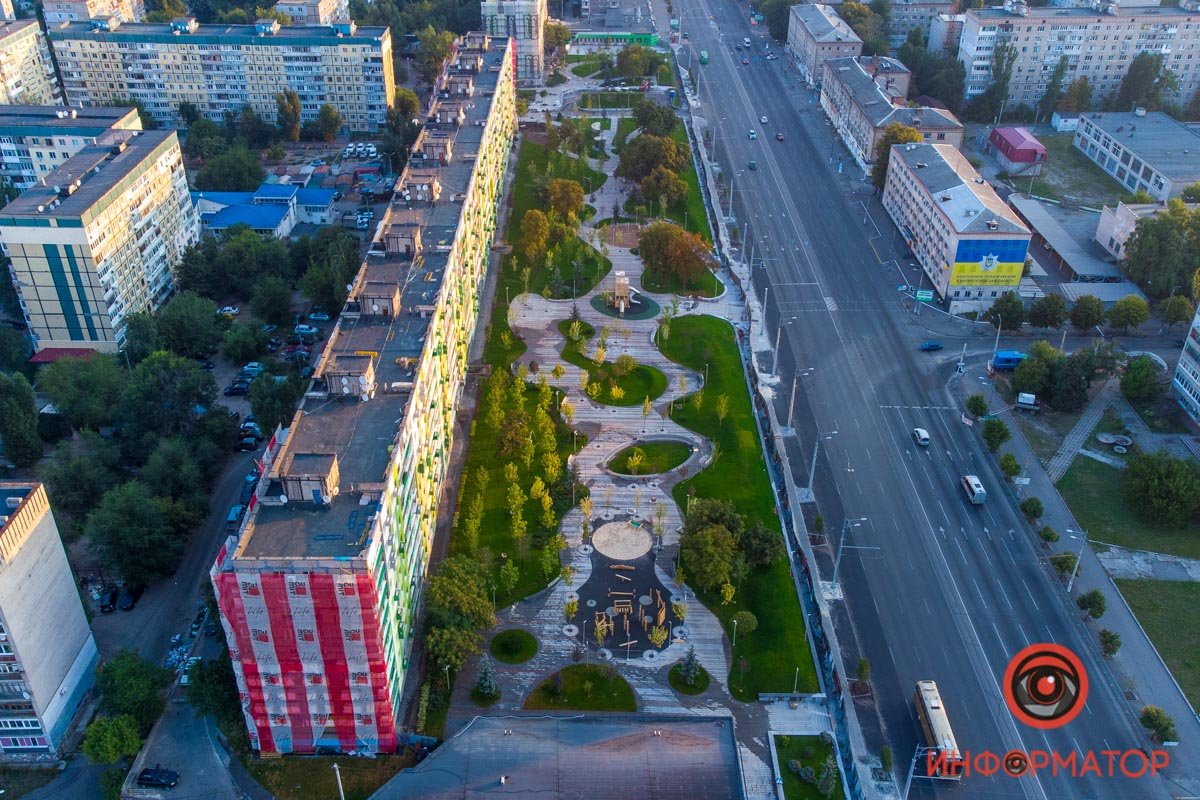 Как выглядит сквер на Слобожанском проспекте 10