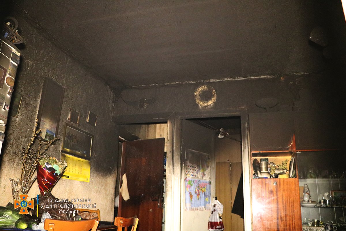 Общая площадь пожара составила 15 кв.м.