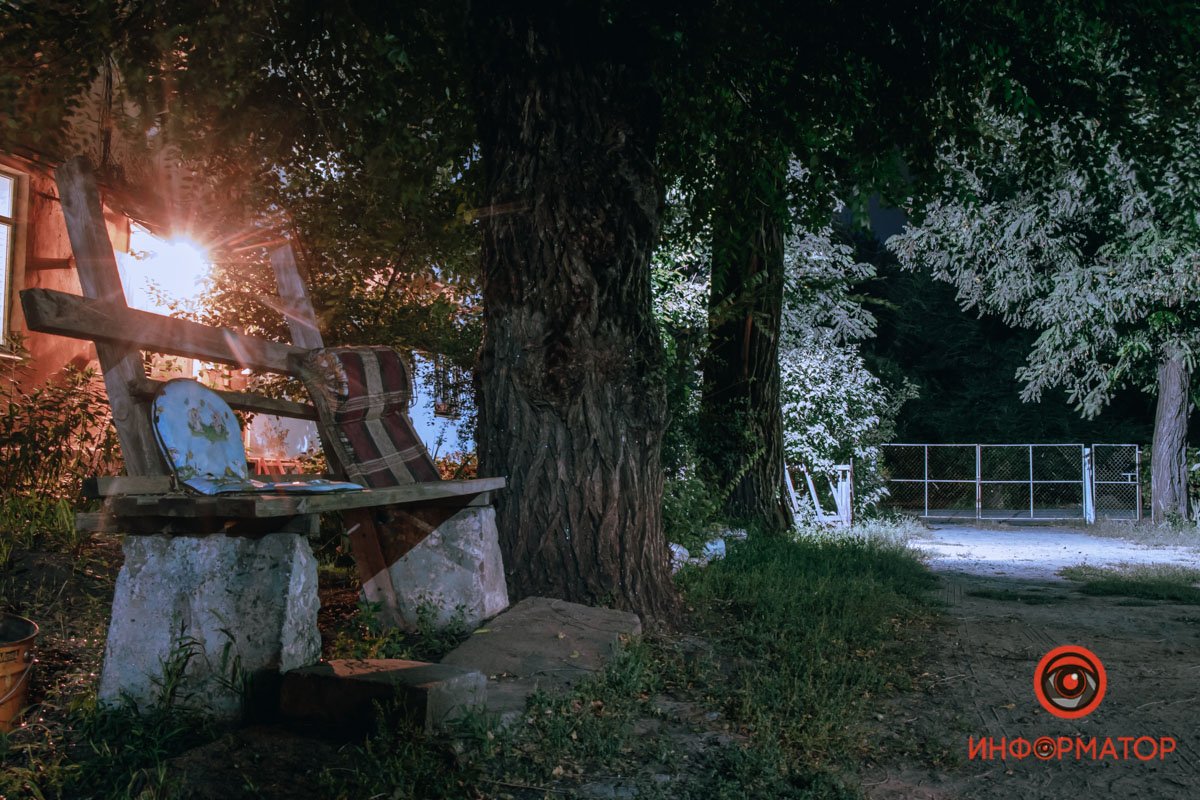 Лавочка повидала многое Лавочка повидала многое