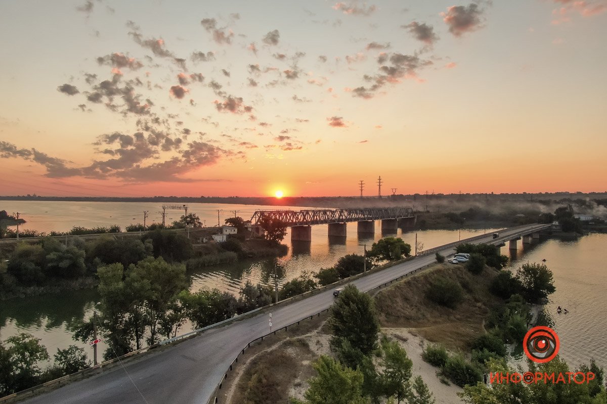 Хоть на стену вешай