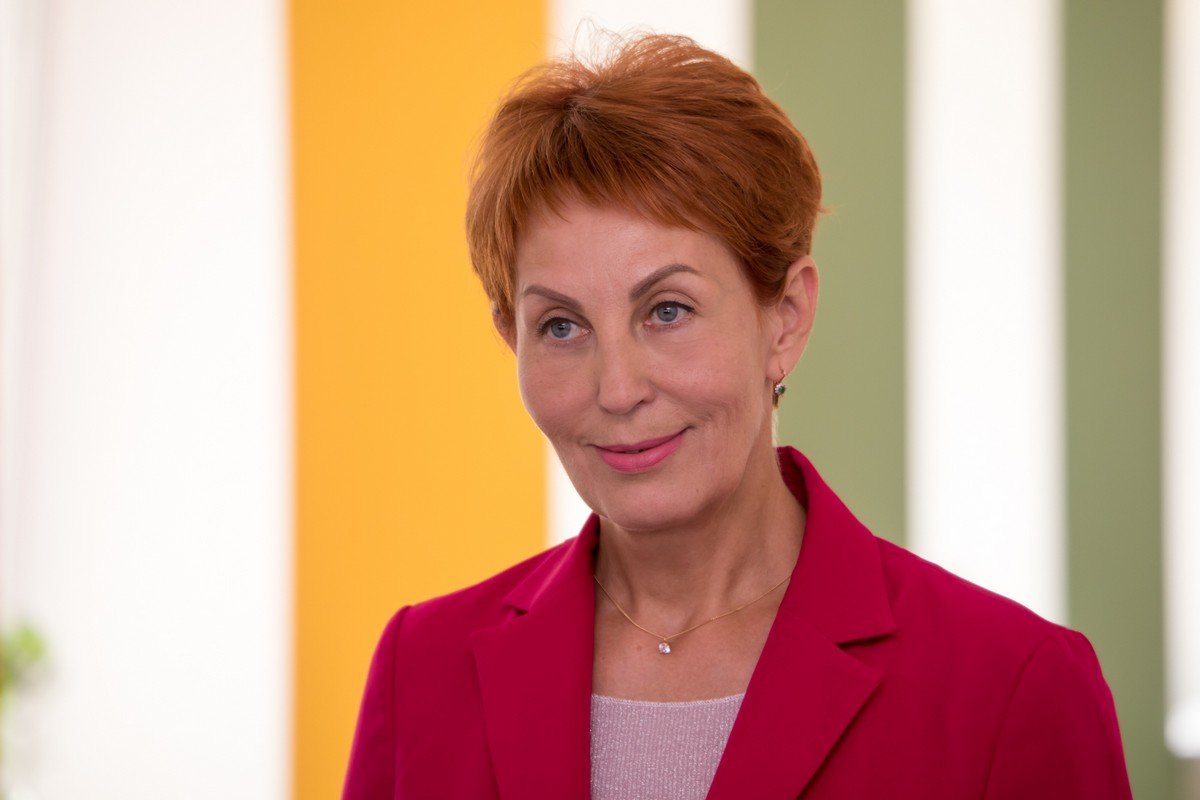 Почти 800 учеников пошли в обновленную гимназию Днепра 9