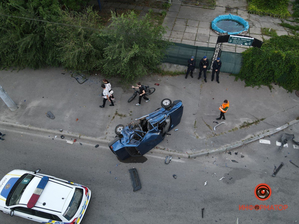 ВАЗ перевернулся