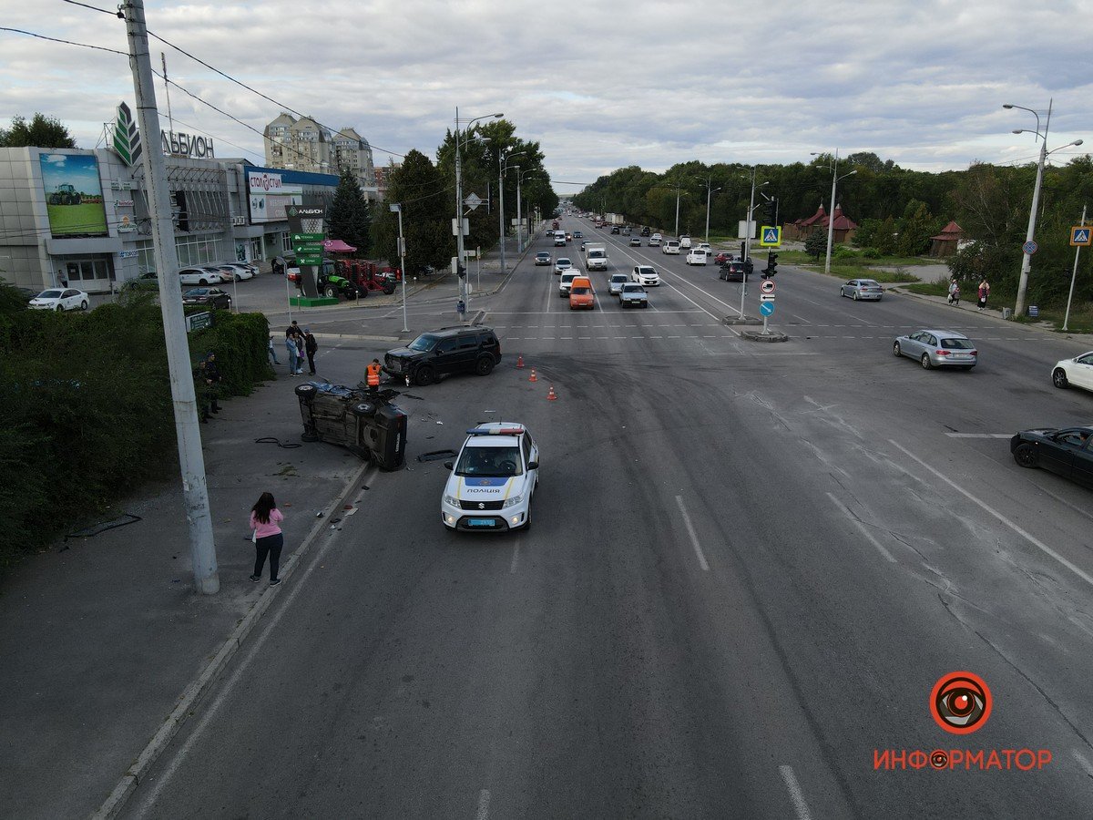 Авария на перекрестке