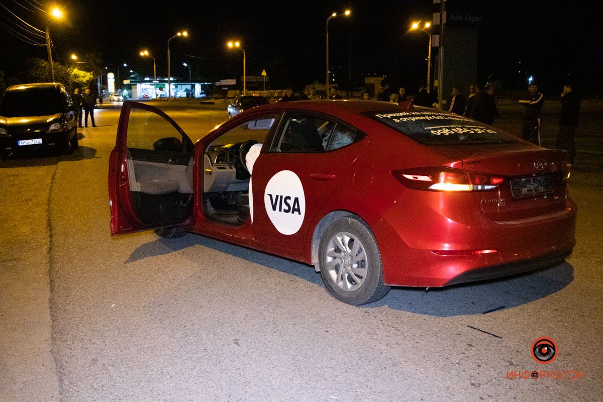 Занята правая полоса по Передовой в сторону Гуртовой