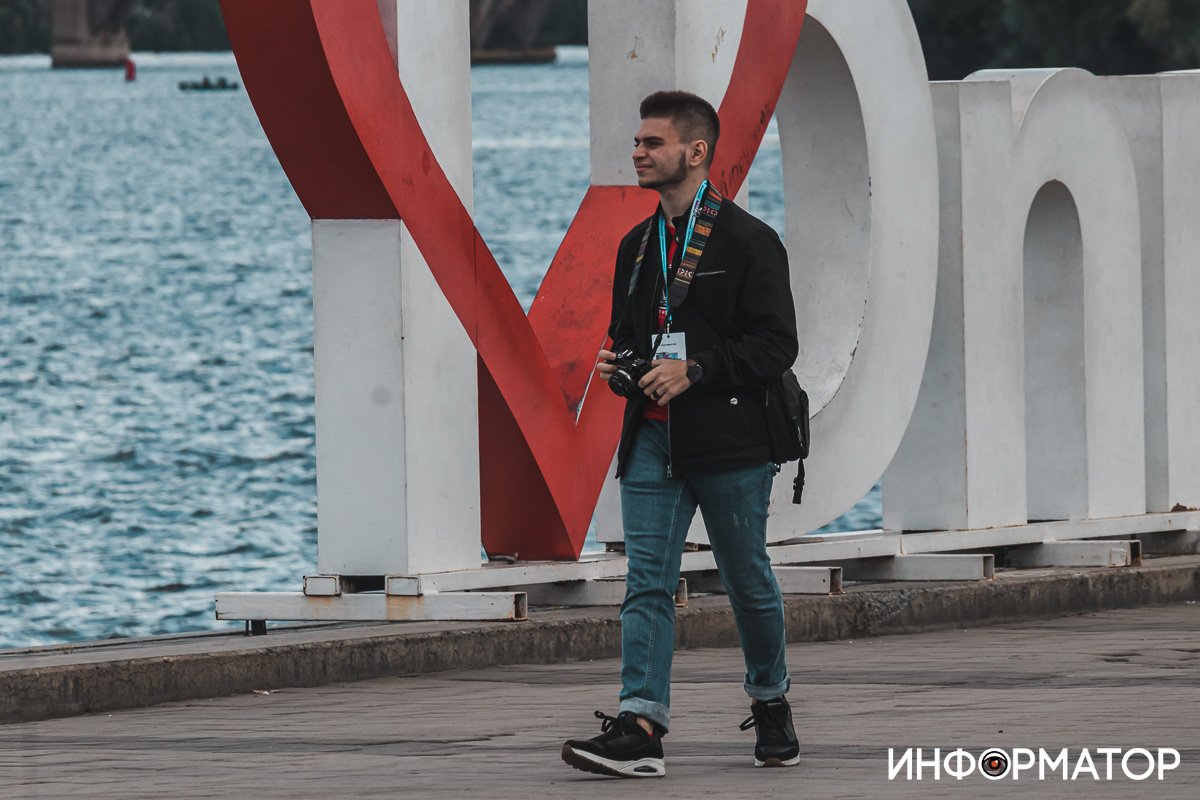 Мы все его любим