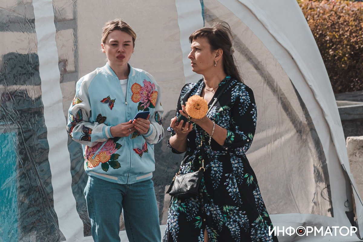 Это что получается, на фотографии 3 цветка?