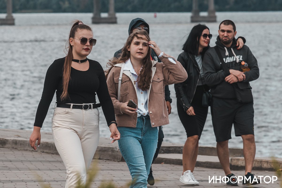 У воды ветер сильнее