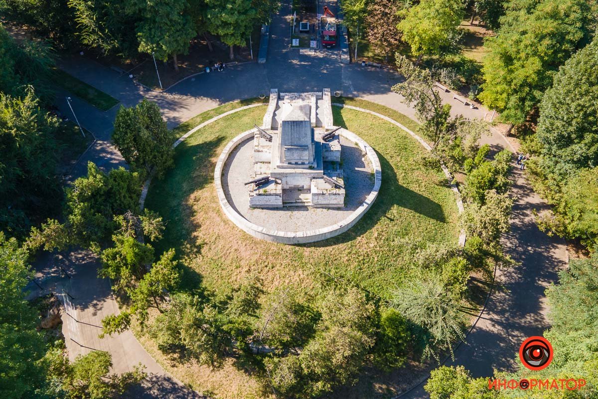 Монумент появился больше 150 лет назад