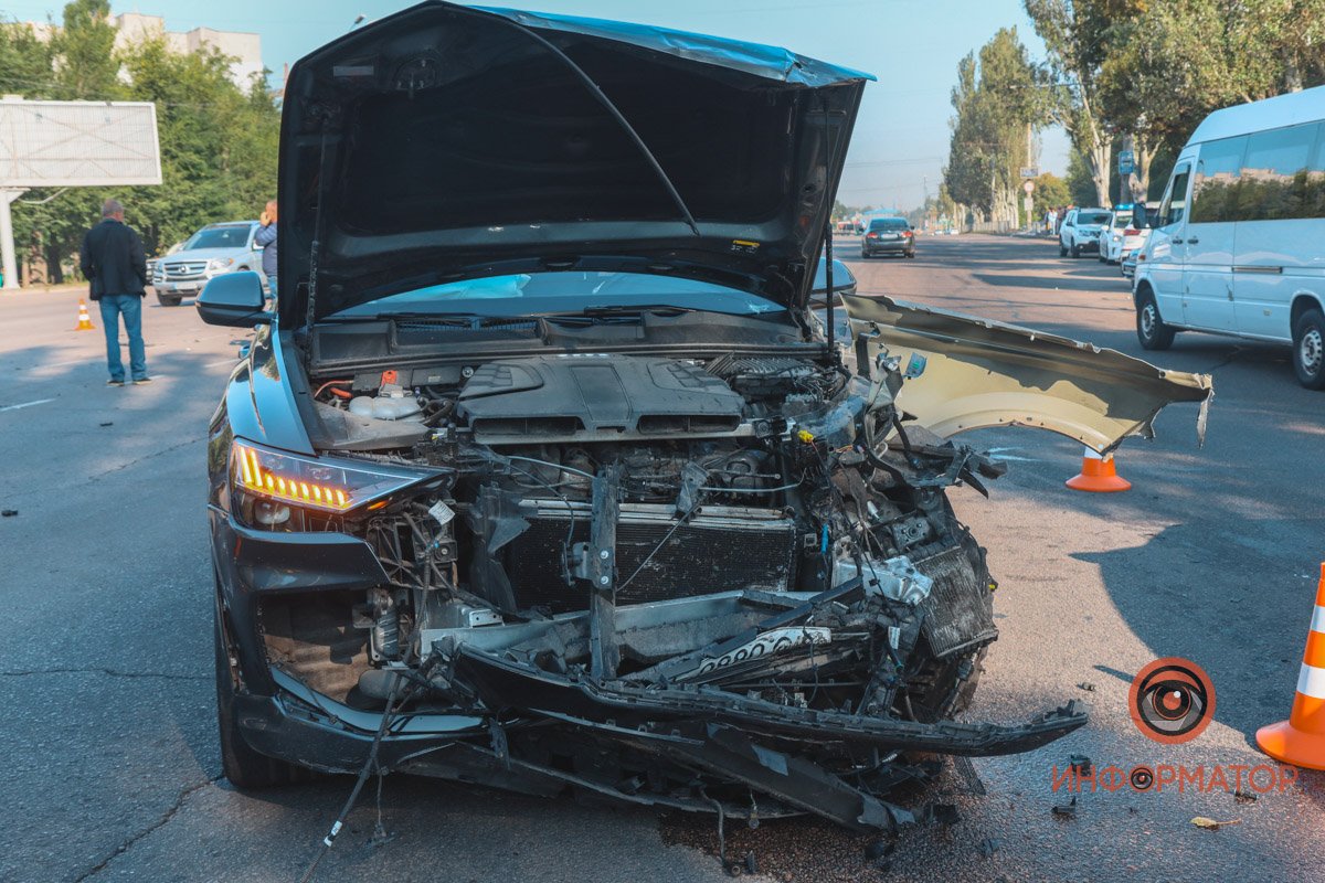 Троих пострадавших забрала скорая