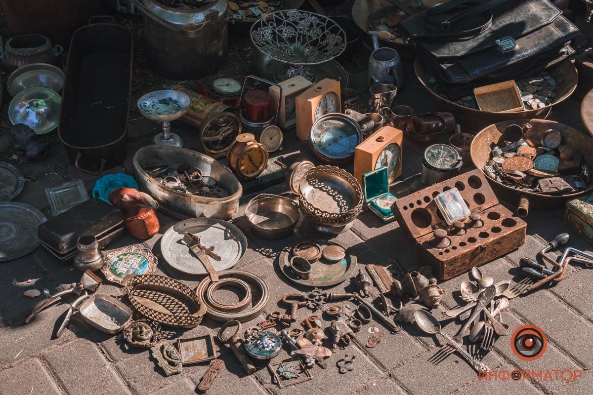 Есть что ценное?