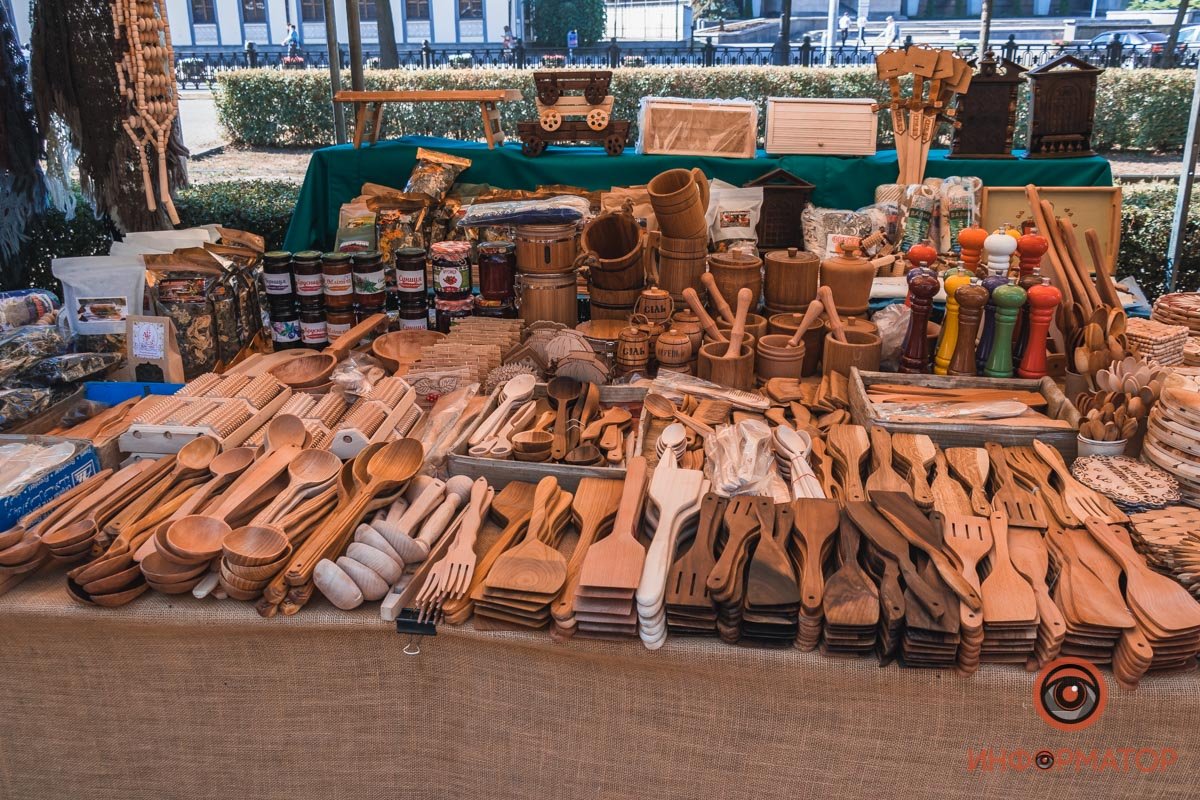 Чашки, ложки, поварешки