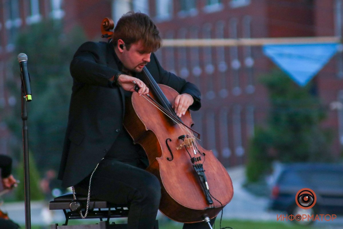 В Днепре на Фестивальном причале выступили Dagamba и БЕZ ОБМЕЖЕНЬ 1