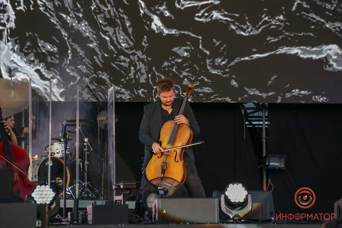 В Днепре на Фестивальном причале выступили Dagamba и БЕZ ОБМЕЖЕНЬ 8