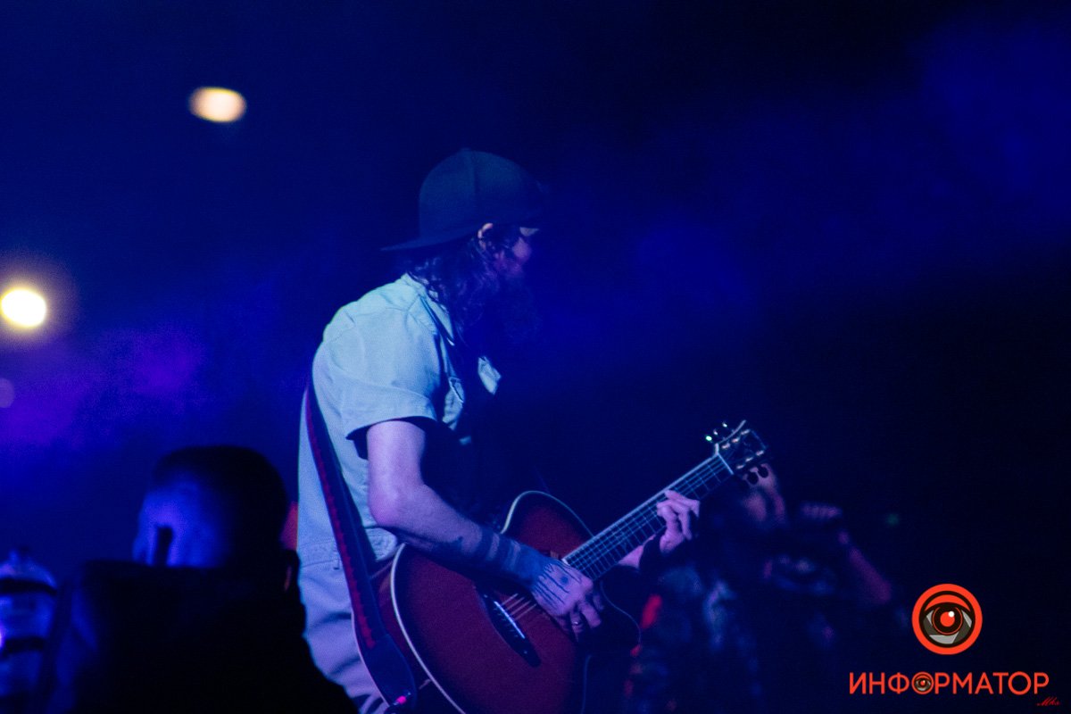 В Днепре на Фестивальном причале выступили Dagamba и БЕZ ОБМЕЖЕНЬ 40