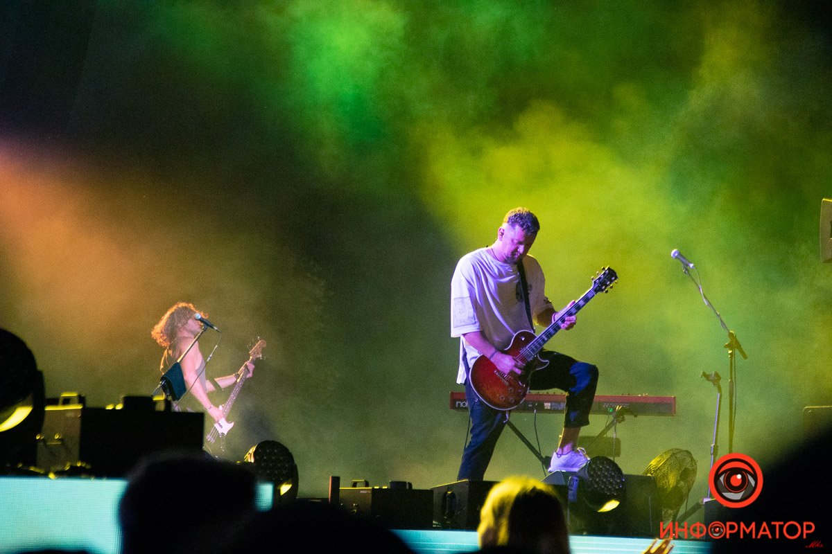 В Днепре на Фестивальном причале выступили Dagamba и БЕZ ОБМЕЖЕНЬ 80