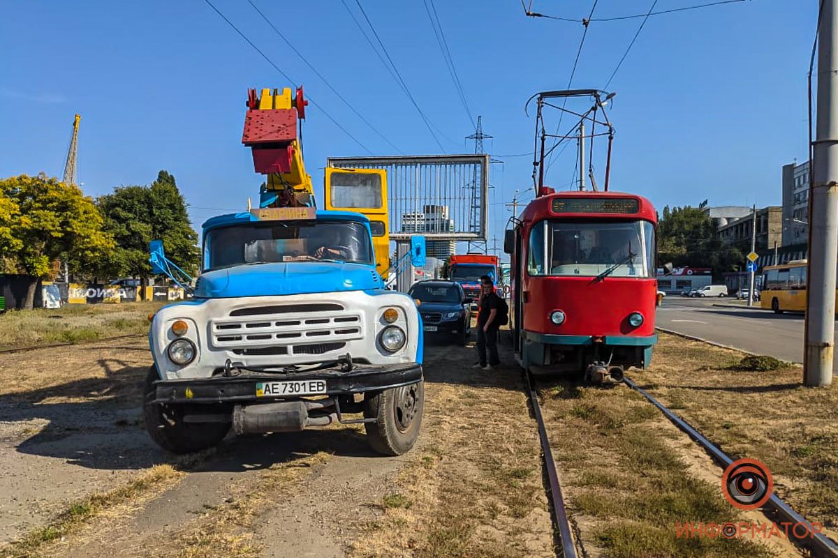 Движение нескольких трамвайных маршрутов затруднено 
