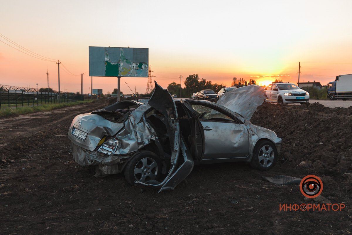 Вид на результат ДТП сбоку 