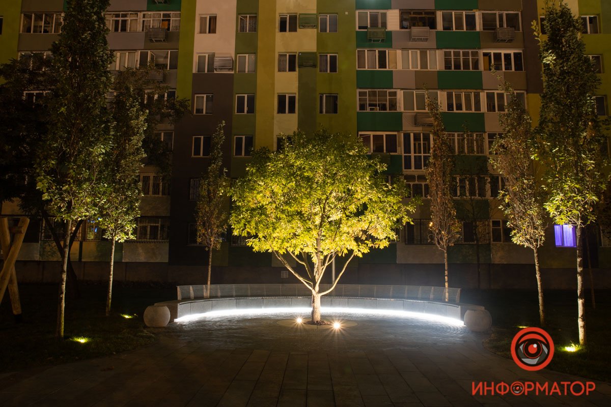 У "Лукоморья"... У "Лукоморья"...