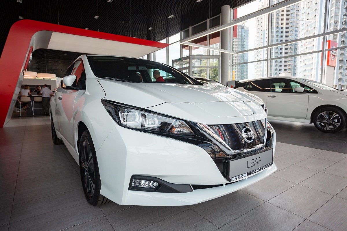 Итоги акции от АТБ: один из победителей забрал Porsche Taycan 2