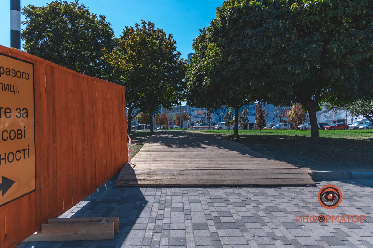 На Сичеславской Набережной перекрыли проход