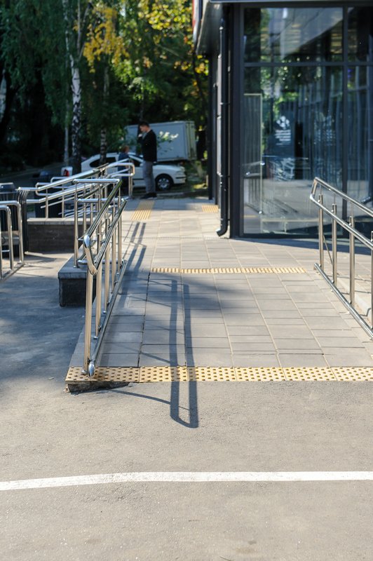 «АТБ» подключается к программе первой леди Елены Зеленской «Безбарьерность» 2