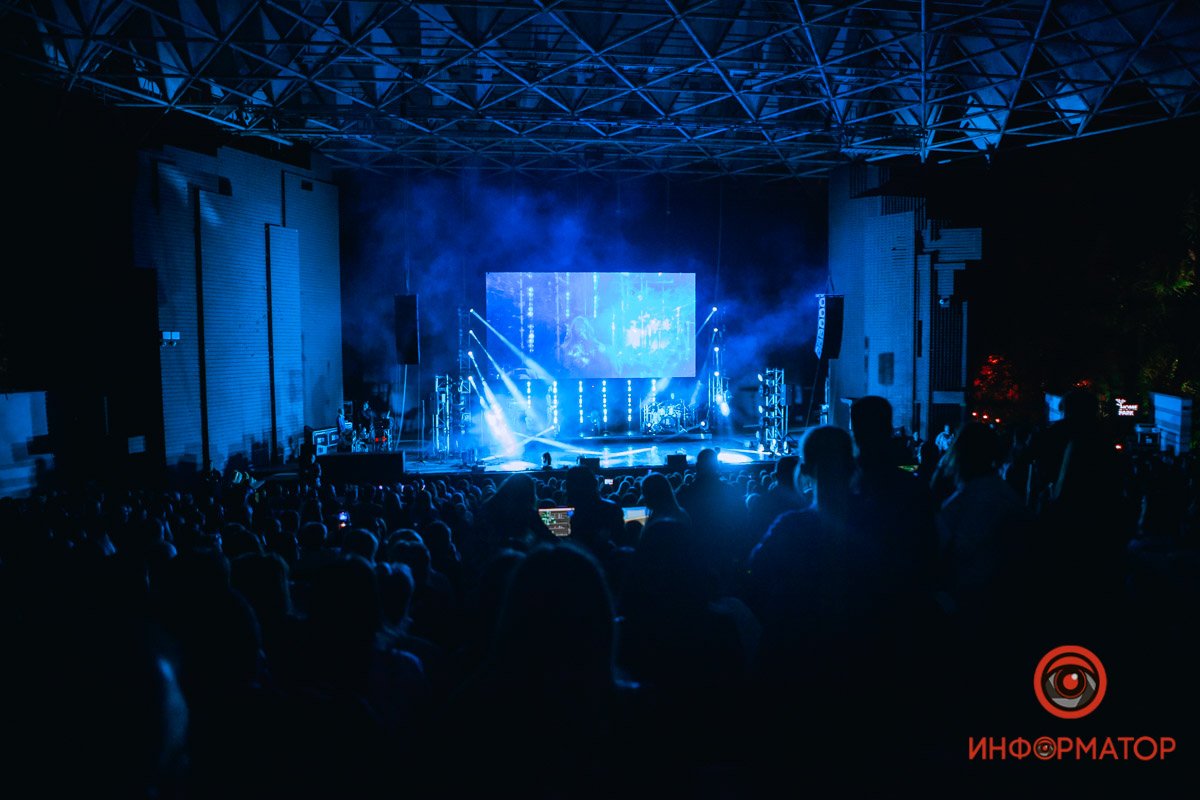 Своя атмосфера