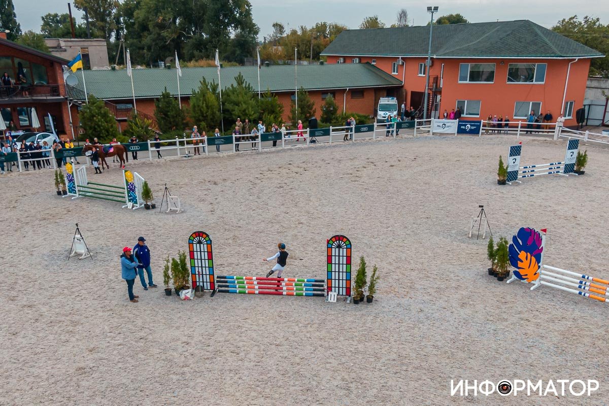 Как в Днепре проходят соревнования по конному спорту Dnipro Horse Show 2021 4