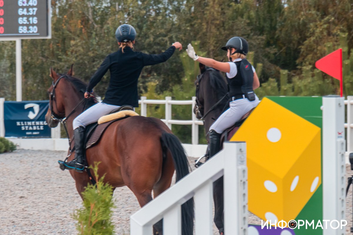 Как в Днепре проходят соревнования по конному спорту Dnipro Horse Show 2021 11