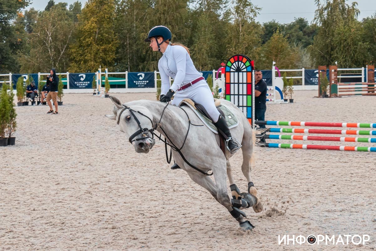 Как в Днепре проходят соревнования по конному спорту Dnipro Horse Show 2021 23